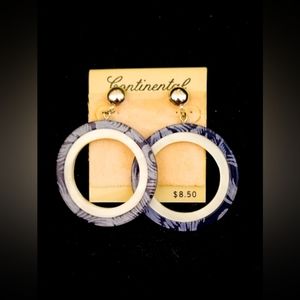 FIVE DOLLAR BIN - Acrylic Hoop Earrings - Still with tags - Retro 90s Earings